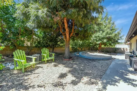 Exterior - 2115 Flame Tree, Hemet, CA 92545 photo 4 of 6