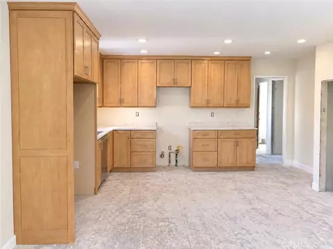 Kitchen - 149 W W Grv, Rialto, CA 92376 photo 1 of 1