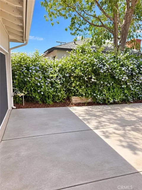 Exterior - 149 W W Grv, Rialto, CA 92376 photo 5 of 5