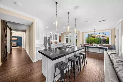 Kitchen - 30226 Corte Cantania, Temecula, CA 92591 photo 6 of 8