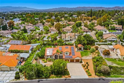View/Area - 30226 Corte Cantania, Temecula, CA 92591 photo 4 of 6