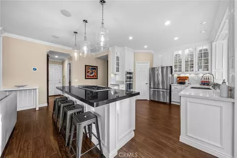 Kitchen - 30226 Corte Cantania, Temecula, CA 92591 photo 4 of 8