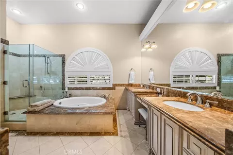 Bath - 30226 Corte Cantania, Temecula, CA 92591 photo 1 of 5