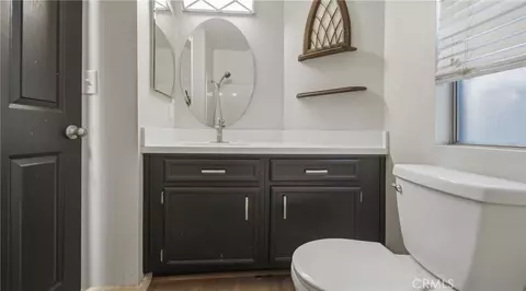Bath - 371 Red Cedar, Perris, CA 92570 photo 4 of 6