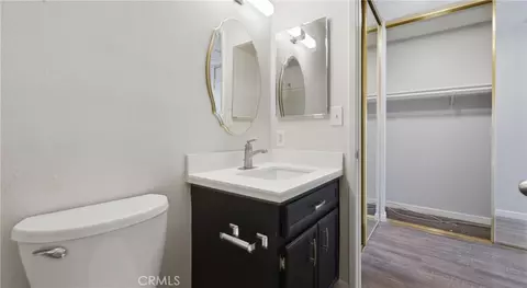 Bath - 371 Red Cedar, Perris, CA 92570 photo 5 of 6