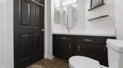Bath - 371 Red Cedar, Perris, CA 92570 photo 3 of 6