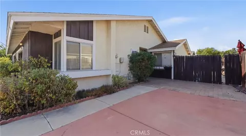 Exterior - 371 Red Cedar, Perris, CA 92570 photo 3 of 4