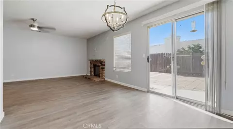 Living - 371 Red Cedar, Perris, CA 92570 photo 3 of 8