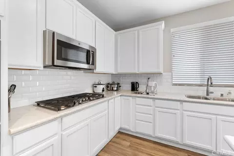Kitchen - 24763 Silver Stone Ct, Menifee, CA 92584 photo 3 of 3