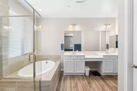 Bath - 24763 Silver Stone Ct, Menifee, CA 92584 photo 1 of 2