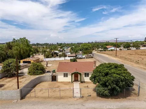 View/Area - 19482 Ray Ave, Riverside, CA 92508 photo 1 of 10