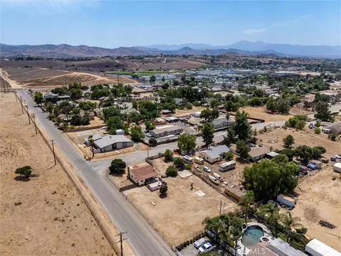 View/Area - 19482 Ray Ave, Riverside, CA 92508 photo 4 of 10