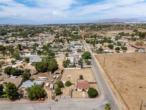 View/Area - 19482 Ray Ave, Riverside, CA 92508 photo 7 of 10