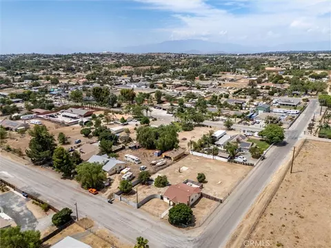 View/Area - 19482 Ray Ave, Riverside, CA 92508 photo 6 of 10