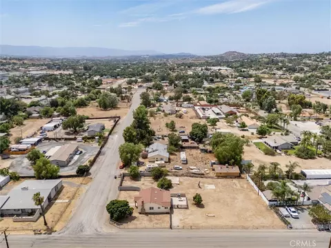View/Area - 19482 Ray Ave, Riverside, CA 92508 photo 5 of 10