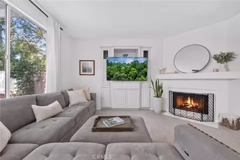 Living - 44885 Corte Casa, Temecula, CA 92592 photo 1 of 5