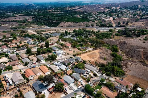 View/Area - 14464 Harvey, Riverside, CA 92503 photo 11 of 15