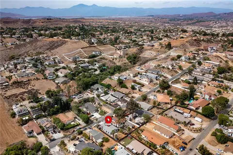 View/Area - 14464 Harvey, Riverside, CA 92503 photo 14 of 15