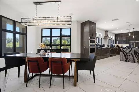Dining - 6930 Sandtrack, Riverside, CA 92506 photo 2 of 2