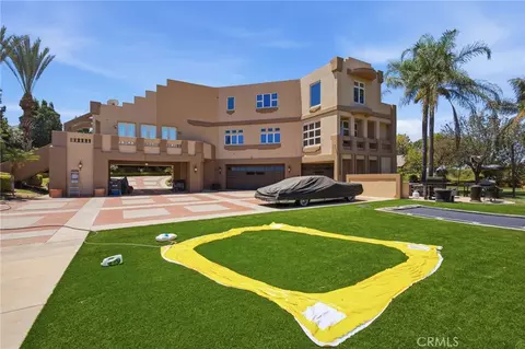 Exterior - 6930 Sandtrack, Riverside, CA 92506 photo 7 of 15