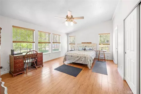 Bedroom - 53435 Idyllbrook Dr, Idyllwild, CA 92549 photo 1 of 6