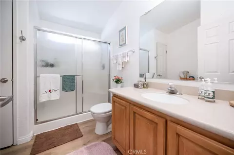 Bath - 53435 Idyllbrook Dr, Idyllwild, CA 92549 photo 4 of 4