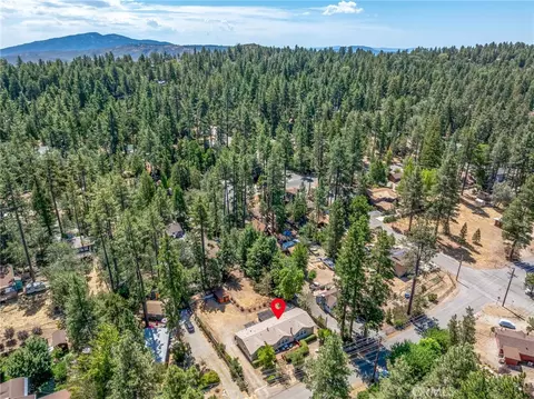 View/Area - 53435 Idyllbrook Dr, Idyllwild, CA 92549 photo 2 of 4