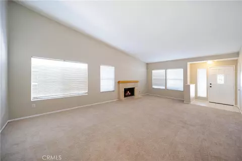 Living - 28775 Bridge Water Ln, Menifee, CA 92584 photo 2 of 6