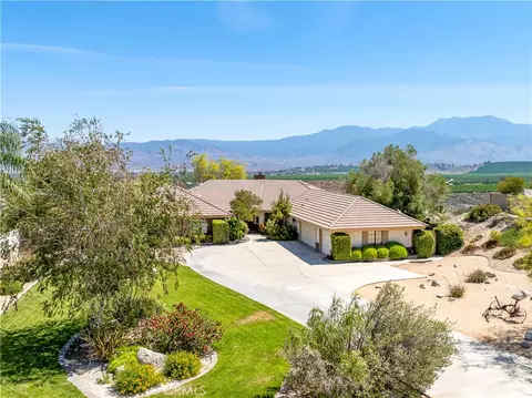 27810 Lake St, Hemet, CA 92544