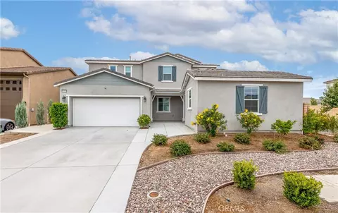 Exterior - 30383 Freeman, Menifee, CA 92584 photo 3 of 11