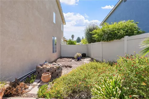 Exterior - 44801 Shale, Temecula, CA 92592 photo 9 of 11