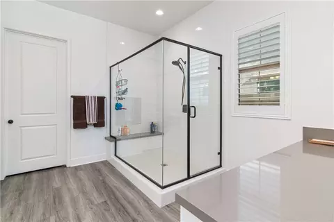 Bath - 11523 Explorer Ct, Corona, CA 92883 photo 2 of 5