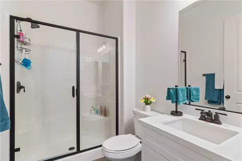 Bath - 11523 Explorer Ct, Corona, CA 92883 photo 5 of 5