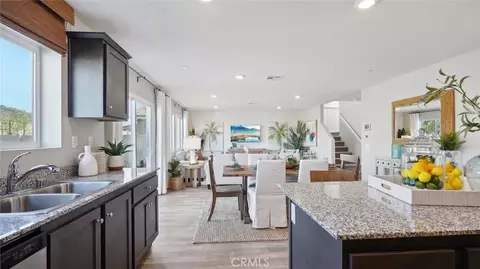 Entry Way - 31136 Maple Bark Dr, Winchester, CA 92596 photo 2 of 4