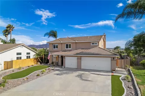 Exterior - 33441 Corte Figueroa, Temecula, CA 92592 photo 15 of 19