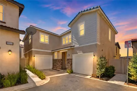24237 Hazelnut Ave, Murrieta, CA 92562