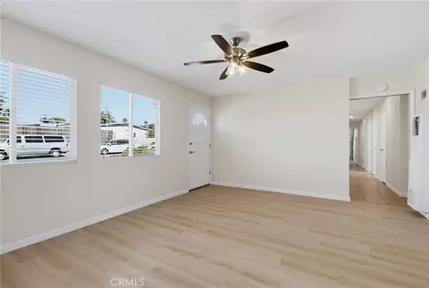 Living - 2816 Louise St, Oceanside, CA 92056 photo 3 of 6
