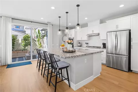 Kitchen - 32672 Brunello Way, Temecula, CA 92591 photo 4 of 6