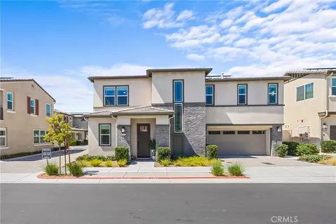 Exterior - 32672 Brunello Way, Temecula, CA 92591 photo 4 of 12