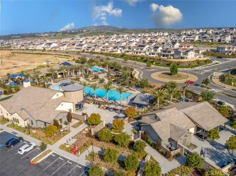View/Area - 32672 Brunello Way, Temecula, CA 92591 photo 7 of 13