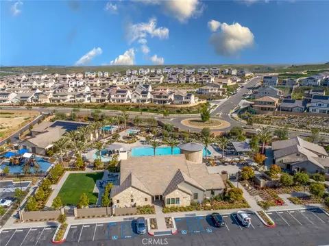 View/Area - 32672 Brunello Way, Temecula, CA 92591 photo 8 of 13