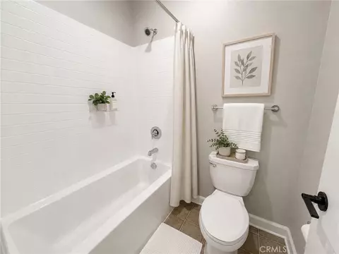 Bath - 3586 Conner Way, Oceanside, CA 92056 photo 1 of 3