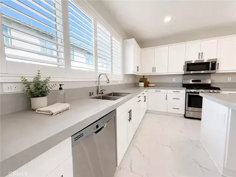 Kitchen - 3586 Conner Way, Oceanside, CA 92056 photo 3 of 5
