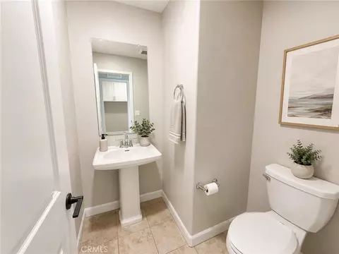 Bath - 3586 Conner Way, Oceanside, CA 92056 photo 2 of 3