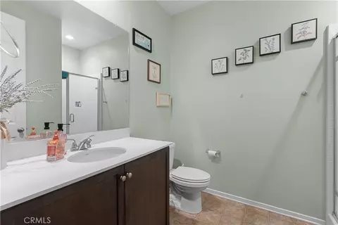 Bath - 3105 Produce St, Perris, CA 92570 photo 2 of 2