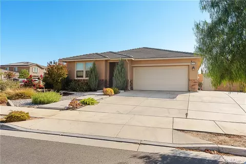 Exterior - 3105 Produce St, Perris, CA 92570 photo 2 of 11