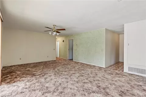 Living - 1631 Hackney, Hemet, CA 92543 photo 6 of 7