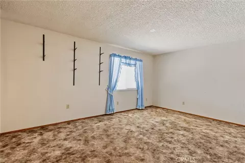 Living - 1631 Hackney, Hemet, CA 92543 photo 7 of 7