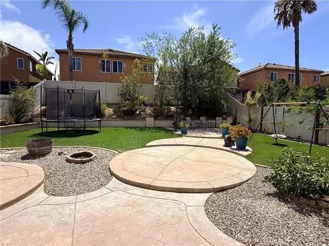 Exterior - 33193 Romance, Temecula, CA 92592 photo 4 of 9