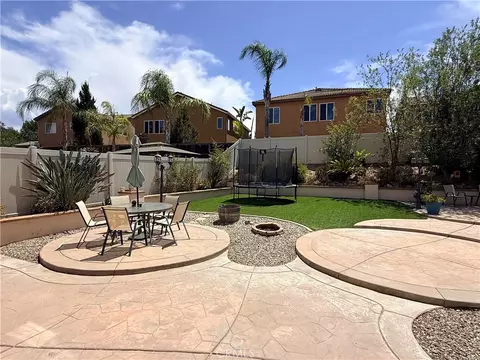 Exterior - 33193 Romance, Temecula, CA 92592 photo 3 of 9